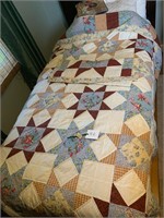 TWIN QUILT WITH SHAM