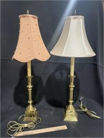 2 lamps