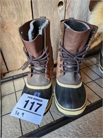 Sorrel boots sz 9