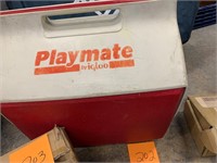 PLAYMATE IGLOO COOLER