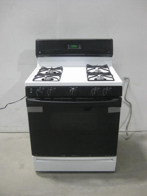 25"x 30"x 46" GE XL44 Gas Stove Works