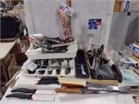 Lrg Mixed Lot of Kitchen Utensils & Kit Tools