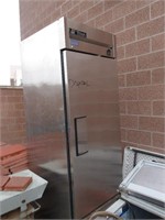 True Refrigerator TS-23