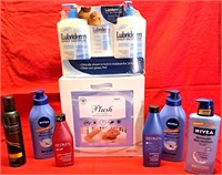 QUEEN MATTRESS COVER & BOTTLES OF LOTION & SHAMPOO