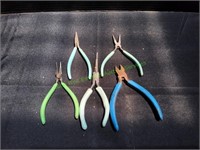 (4) Needle Nose Pliers & Wire Snip