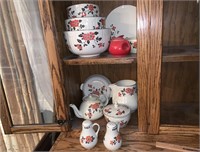 Hall’s Red Poppy Nesting Bowls & More