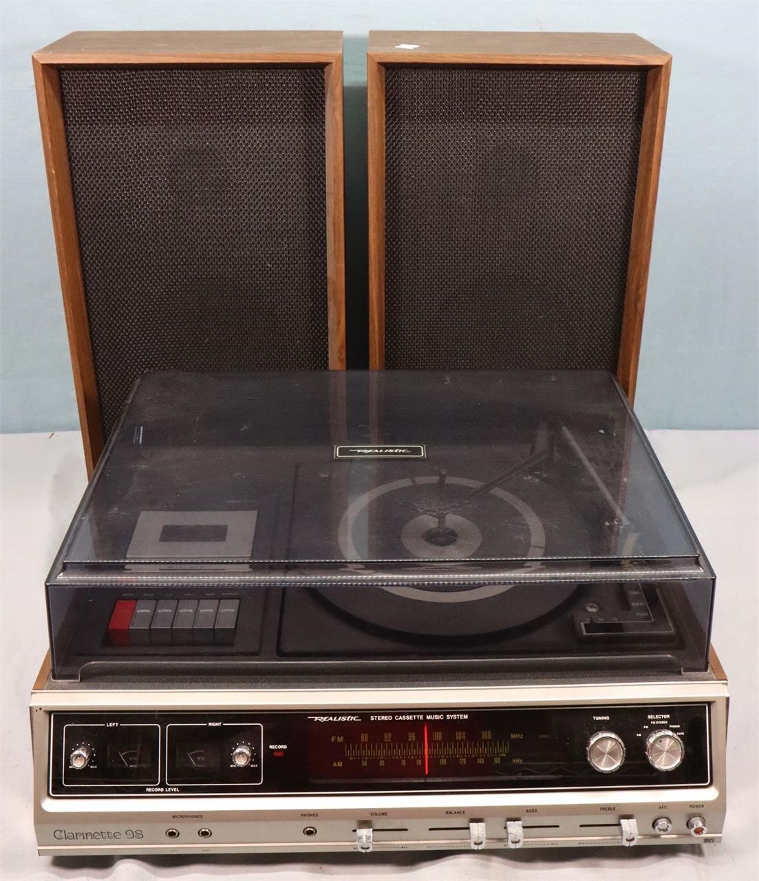 Realistic Stereo Cassette System w/ Speakers