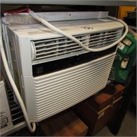 KENMORE 10,000 BTU AIR CONDITIONER