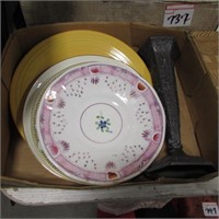 BOX OF PLATES & CANDLESTICK