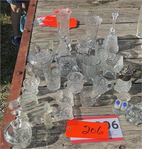 MISC GLASS ITEMS
