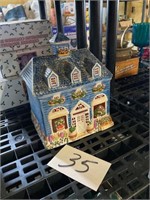 House Cookie Jar