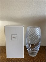 10" Mikasa "Tempest" Vase