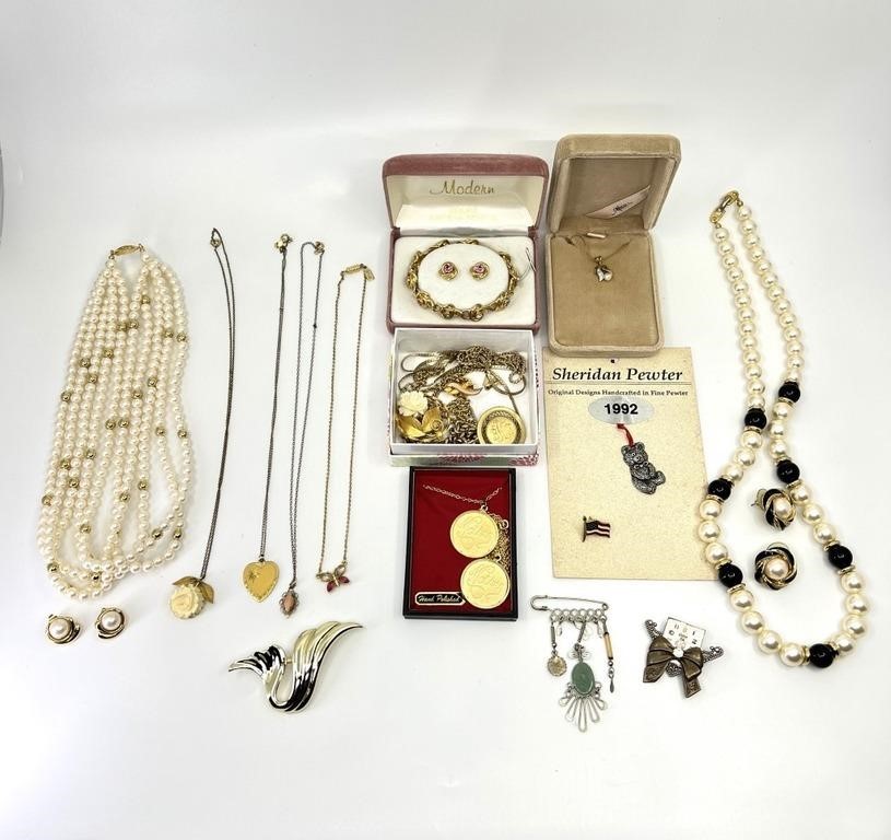 Costume Jewelry Grouping