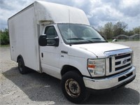 510-2011 WHITE FORD BOX TRUCK F350-SALVAGE TITLE