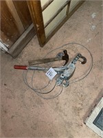 Cable puller hammer