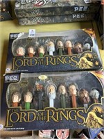 2x Lord Of The Rings Pez sets