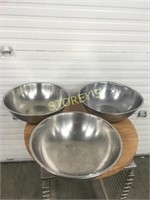 3 S/S Mixing Bowls - 18"