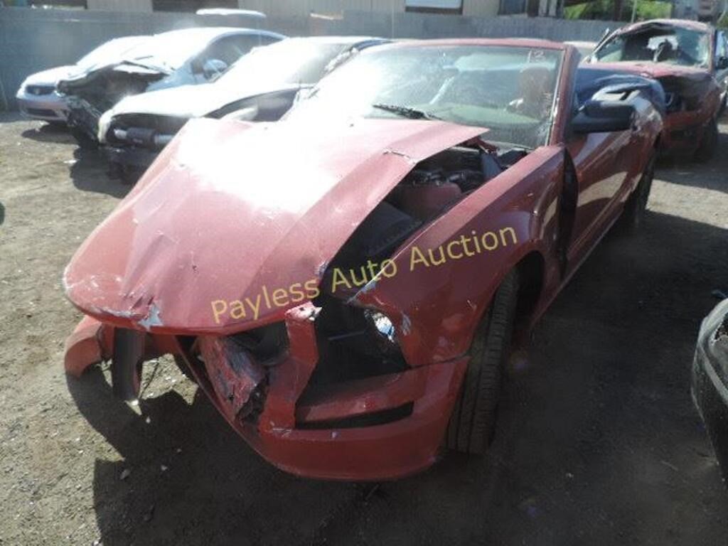 2006 Ford Mustang 1ZVFT85HX65151841 Red