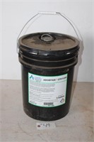 Full 5 Gal Bucket Of Advantage UTH Fluid