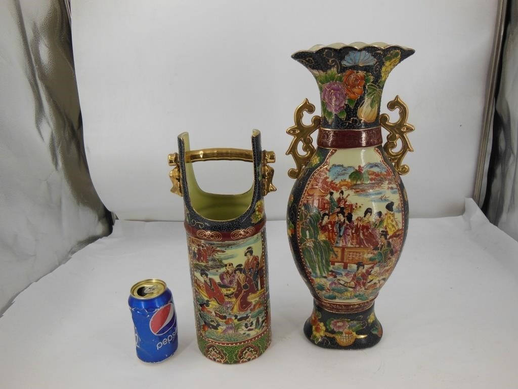 2 vases de style asiatique
