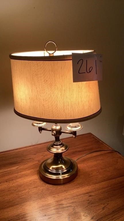 Brass two lights, 17 inches tall desk lamp