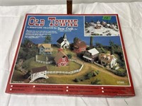 Old Towne miniature village kit by Dura- Craft/