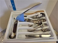 Group of cutlery