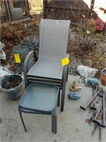 4 STACKING PATIO CHAIRS & GLASS TOP SIDE TABLES