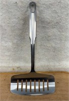 C13) NEW EXTRA WIDE SLOTTED SPATULA - great for