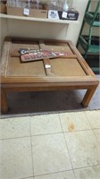 Coffee table and Chicago Bulls wooden pendant