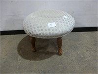 Foot Stool 13" Round x 9" High