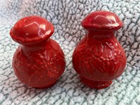 Red S&P Shakers Sleigh Bell Bistro