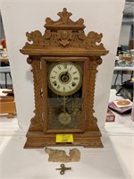 ANTIQUE SETH THOMAS CARVED WOOD MANTLE CLOCK W/