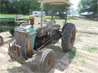 Oliver 550  Diesel Tractor