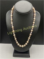 PINK PEARL NECKLACE WITH 14K YELLOW GOLD CLASP