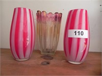 3 Vases