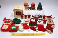 Group lot of Christmas ornaments, some vintage