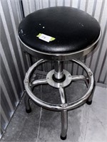 INDUSTRIAL METAL SHOP STOOL