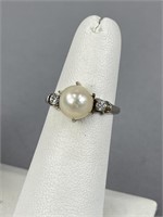 14K White Gold Diamond Pearl Ladies Ring