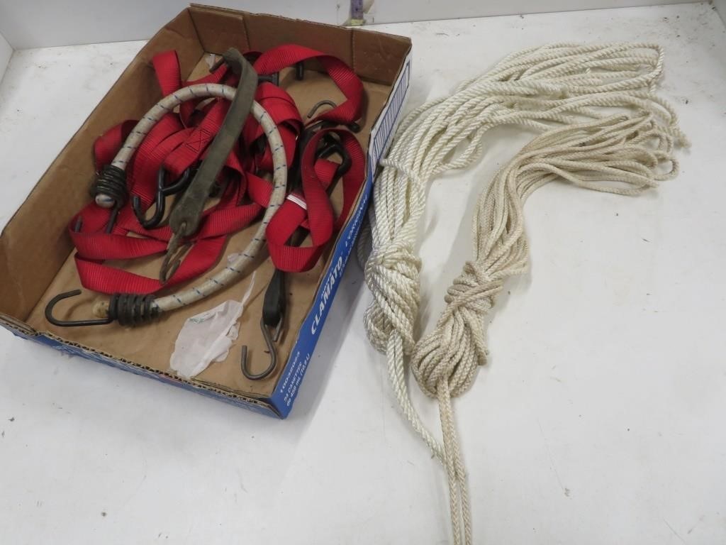 2 ratchet straps, 1/4" rope