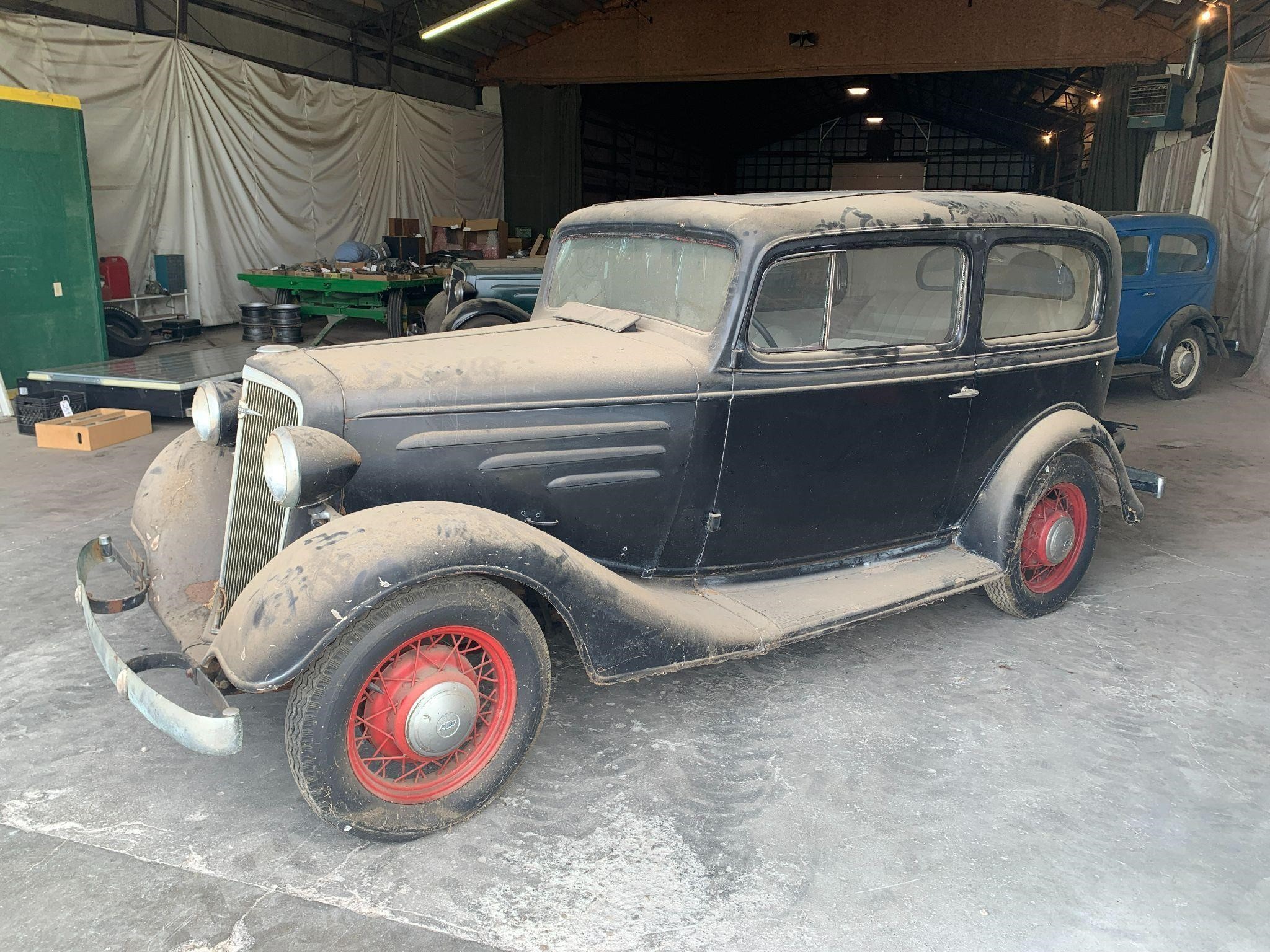 1935 Chevrolet Standard 2 door sedan Black