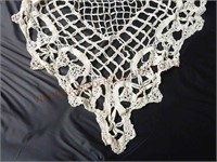 Vintage / Antique Hand Crochet Tablecloth