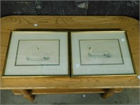 2 FRAMED PRINTS SWANS