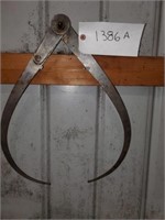LARGE MEASURING  CALIPERS