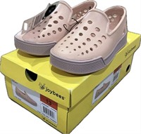 Joybee’s Girls 13 Slip On Shoe ^