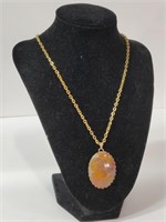 POLISHED JASPER PENDANT ON GOLD 24" CHAIN