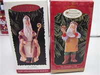 2 Hallmark Santa Ornaments 1995 and 1999
