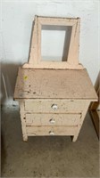 Toddler dresser, approximately 18x11x21 inches