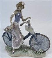 LLADRO #5272 "BIKING IN THE COUNTRY"