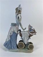 LLADRO #4938 "BABY'S OUTING"